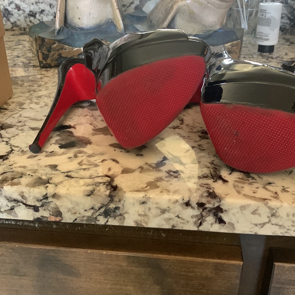 Shoes 👠 - Picture 6 of 17